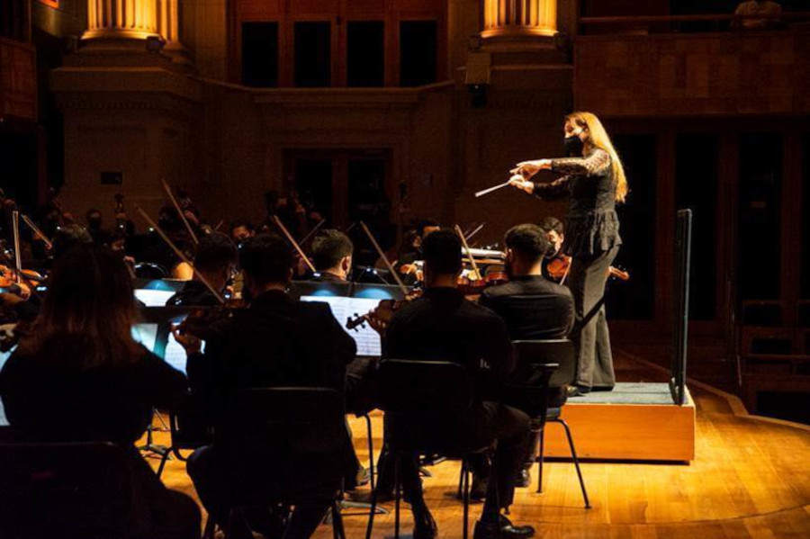 Concerto Ana Beatriz Valente Rege Estreia Brasileira De Pe A De