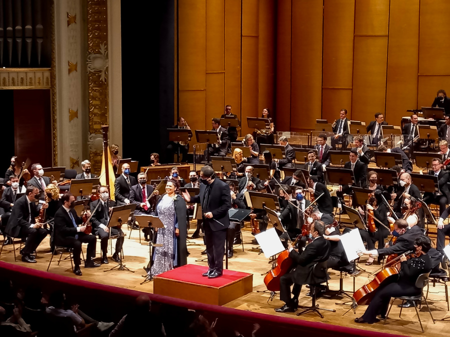 Apresentação de 'Erwartung' no Theatro Municipal de São Paulo [Revista CONCERTO]