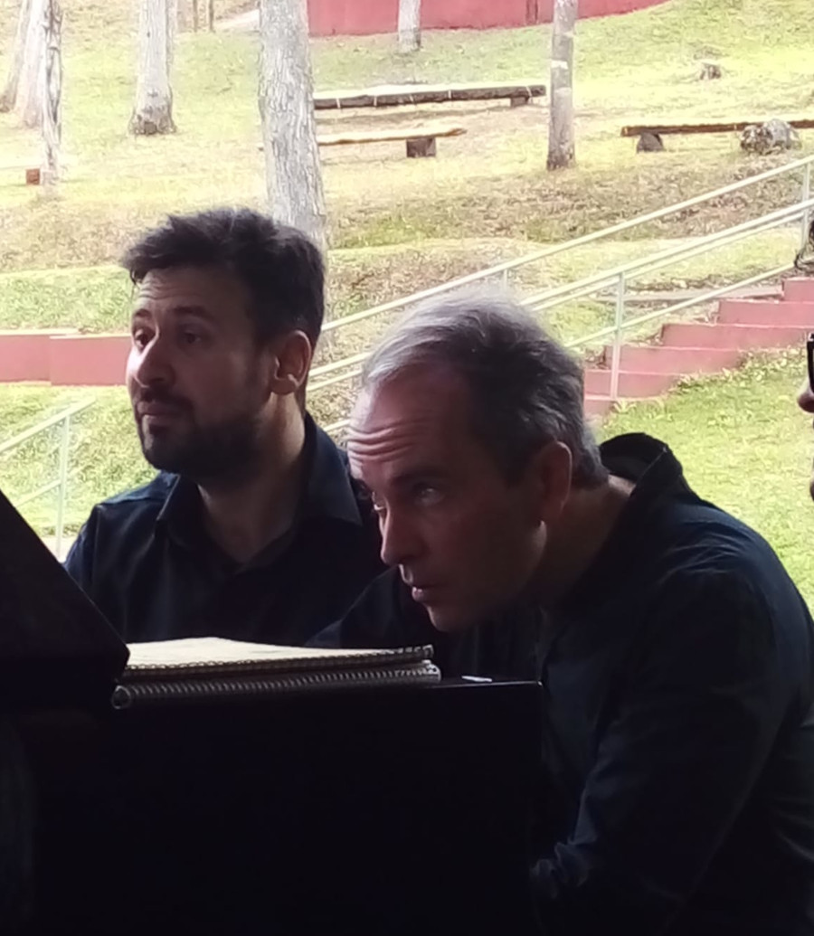 Cristian Budu e Gustavo Carvalho durante recital na abertura do festival [Revista CONCERTO/Irineu Franco Perpetuo]