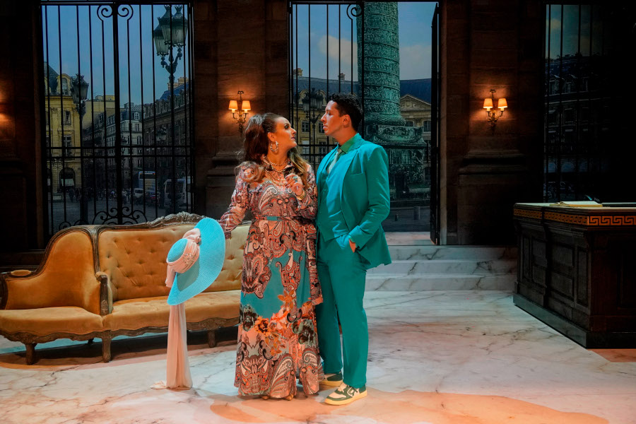 Cena de 'O Rapto do Serralho', no Theatro São Pedro [Divulgação/Heloisa Bortz]