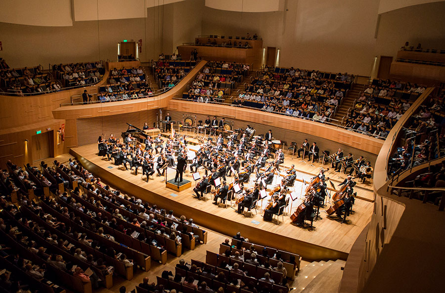 Orquestra Filarmônica de Minas Gerais durante concerto na Sala Minas Gerais [Divulgação/Rafael Motta]
