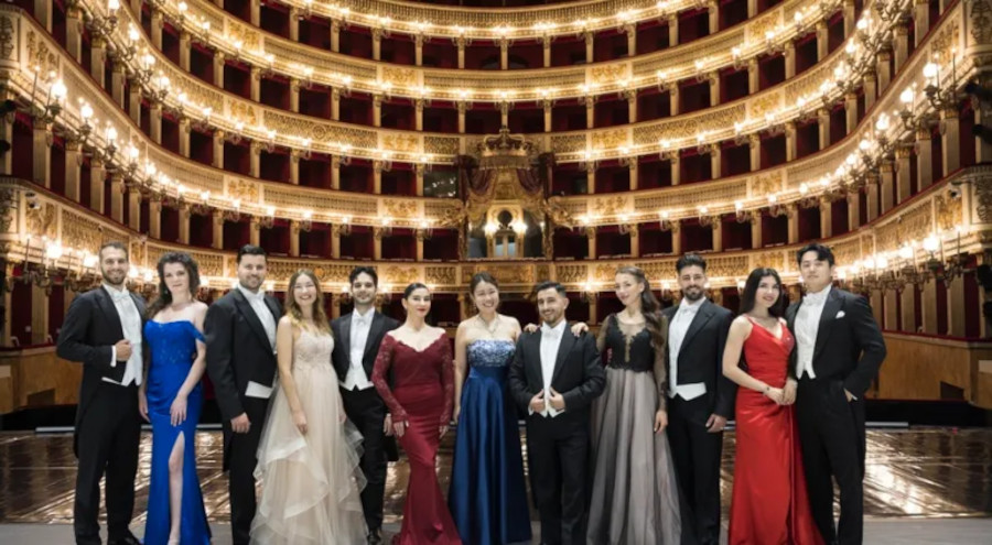 Le Voci Del San Carlo Di Napoli