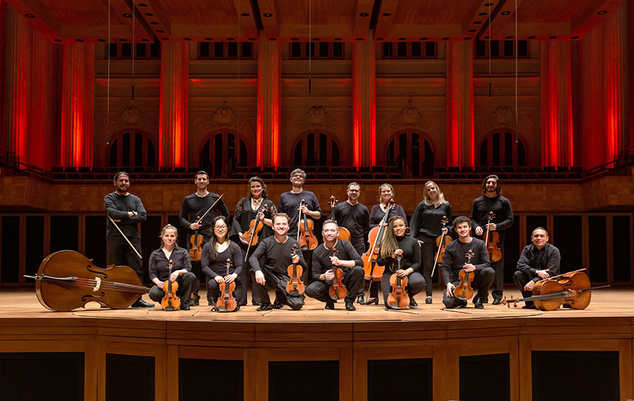 A São Paulo Chamber Soloists no palco da Sala São Paulo (divulgação)