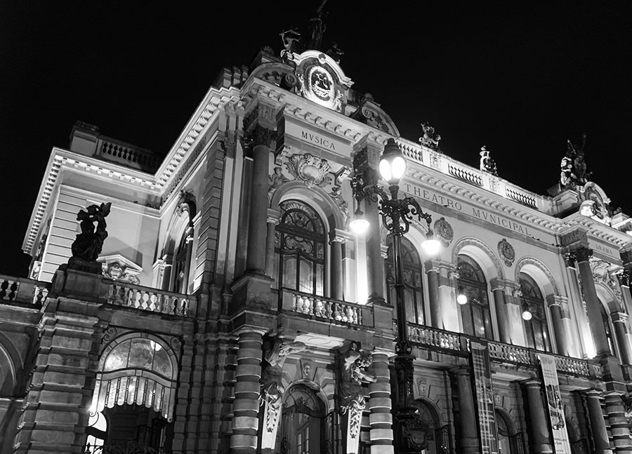 Fachada do Theatro Municipal de São Paulo (Revista CONCERTO)