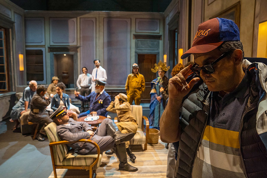 Cena do espetáculo que será apresentado no Theatro São Pedro (divulgação, Íris Zanetti)