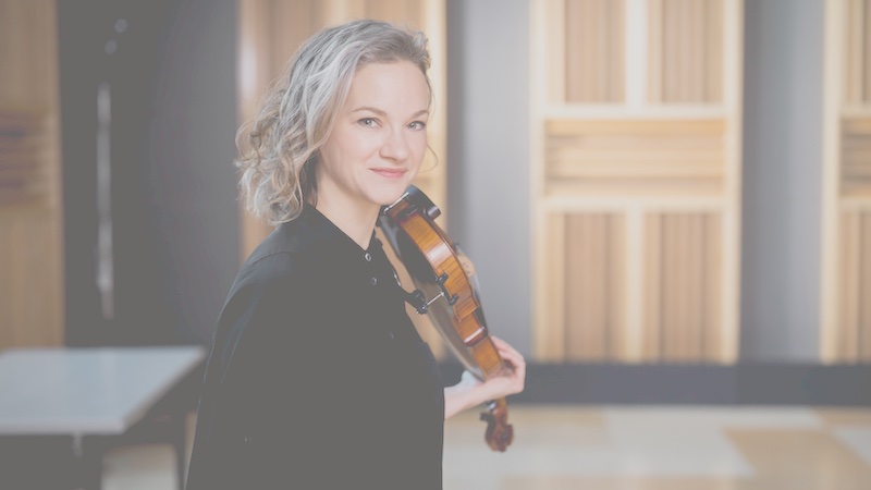 A violinista Hilary Hahn [Divulgação]