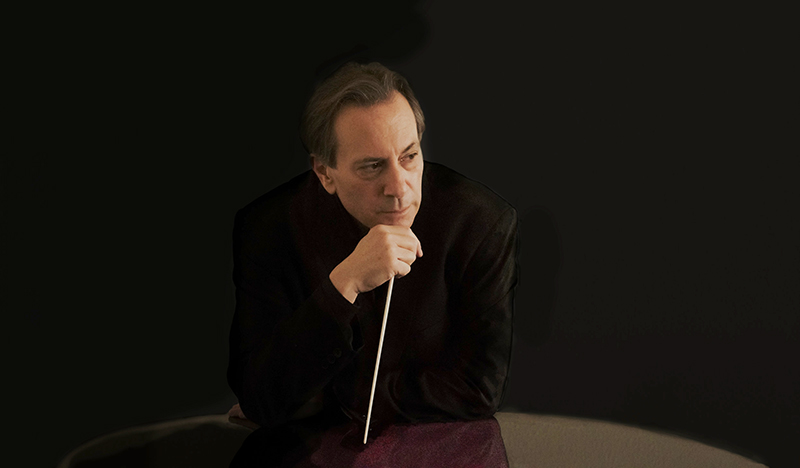 O maestro Ira Levin [Divulgação]