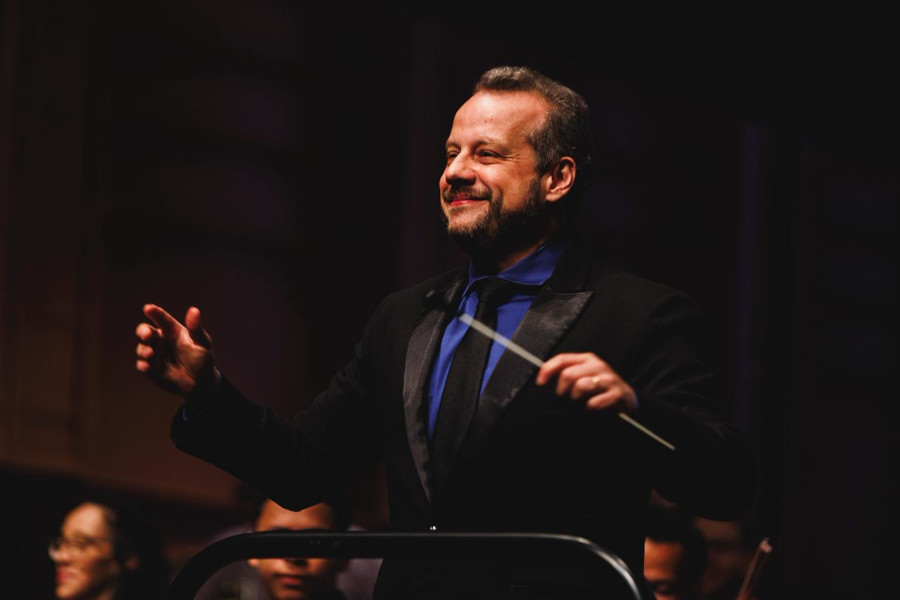 O maestro Guilherme Mannis [Divulgação]