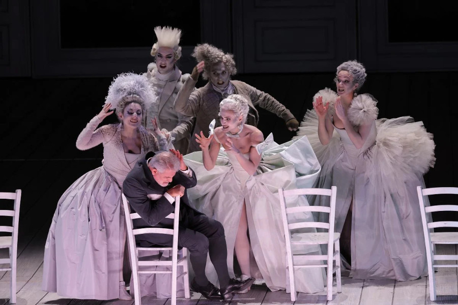 Cena de  'L’opera seria', de Florian Leopold Gassmann [Divulgação/Brescia e Amisano/Teatro Alla Scala]