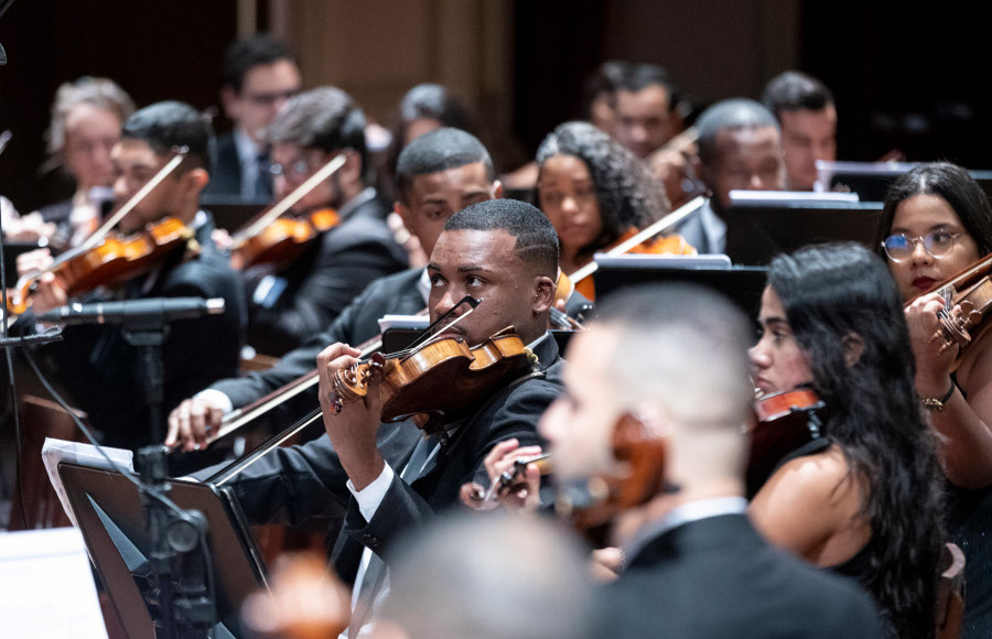 A Orquestra Sinfônica Jovem do Rio de Janeiro [Divulgação/Daniel Ebendinger]