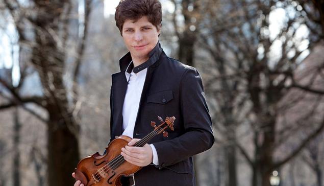 Revista Concerto O violinista Augustin Hadelich [Divulgação]