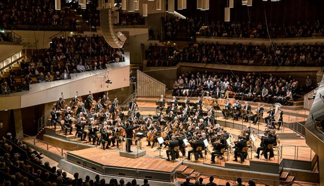 Revista Concerto Filarmônica de Berlim na sala Philharmonie (Berlin Phil Media, Stephan Rabold)