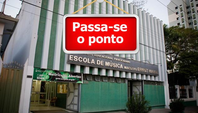 Revista Concerto Montagem sobre foto da fachada da Empem (foto wikimedia commons, Fábio Mendes)