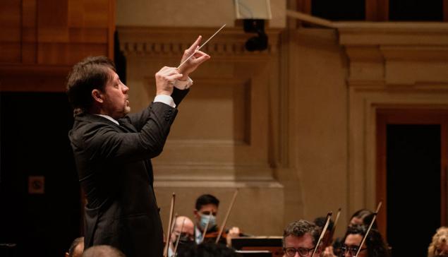Revista Concerto O maestro Evandro Matté [Divulgação/Vitoria Proença]