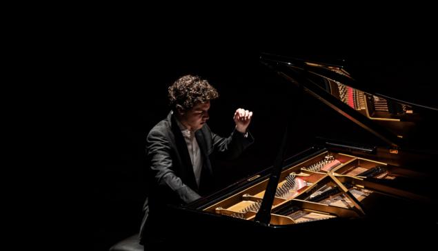 Revista Concerto Nikola Meeuwsen [Divulgação/© MelleMeivogel]