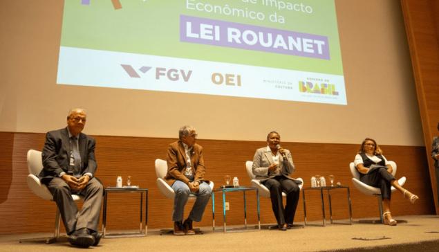 Revista Concerto Luiz Carlos Duque, Henilton Menezes, Margareth Menezes e Jane Diehl no evento da FGV (divulgação, Tarcísio Boquady, MinC)