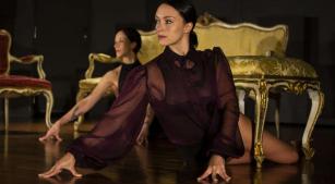 Cena de “A casa” (divulgação, Larissa Paz)