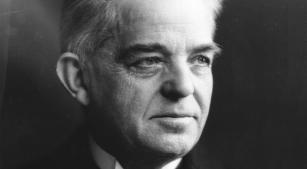 Carl Nielsen [Reprodução]