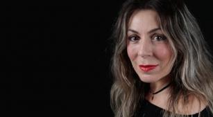 A mezzo soprano Denise de Freitas