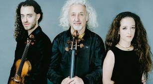 Maisky com os filhos Sascha (violinista) e Lily (pianista) [Divulgação]
