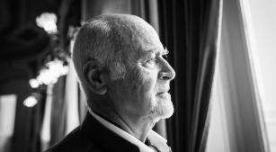 O baixo-barítono belga José Van Dam [Divulgação/Naomi Baumgart]