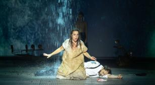 Cena da produção da ópera 'Yerma', de Villa-Lobos, na Ópera de Tenerife [Auditorio de Tenerife/Miguel Barreto]