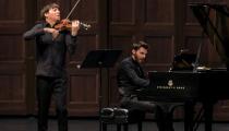 Joshua Bell e Peter Dugan [Divulgação]