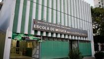 Fachada da Escola de Música de Piracicaba Empem (wikimedia commons, Fábio Mendes) Fachada da Escola de Música de Piracicaba Empem (wikimedia commons, Fábio Mendes)