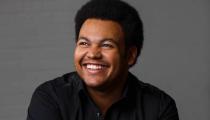 O tenor Joshua Blue é um dos solistas do 'Réquiem' de Verdi com a Osesp [Divulgação/Arielle Doneson]