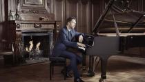 Pianista Leif Ove Andsnes  [Divulgação/ Gregor Hohenberg]