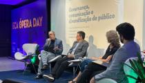 Paulo Zuben, Marcelo Lopes, Andrea Caruso e William Coelho durante mesa no ECA Opera Day [Clara Zamboni/Revista CONCERTO]