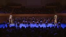 Filarmônica de Minas Gerais e Grupo Corpo durante apresentação na Sala Minas Gerais [Reprodução/YouTube]