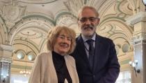 Jocy de Oliveira com Marco Lucchesi, presidente da Fundação Biblioteca Nacional [Divulgação]