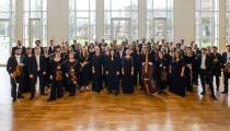 Internationale Bachakademie Stuttgart e o coro Gaechinger Cantorey [Divulgação]